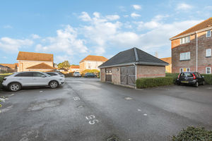 Photo 16- click for photo gallery